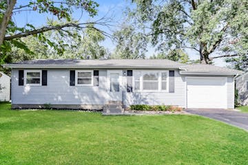 1455 Broadlawns Ln St. Louis, MO 63138